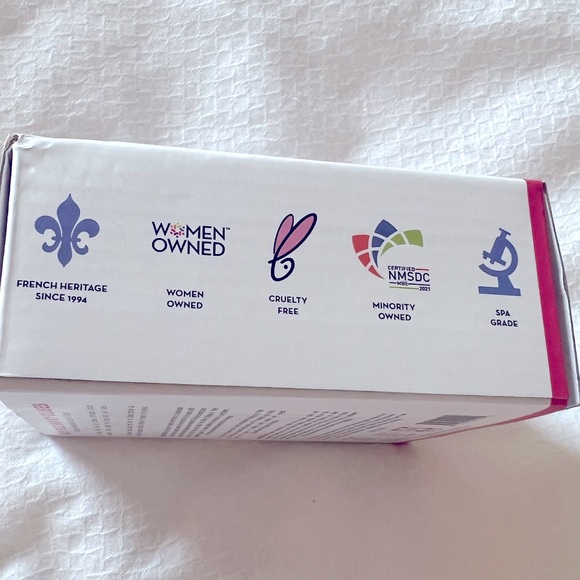 Sonage Frioz Mini Icy Globes Facial Massager - Picture 9 of 9